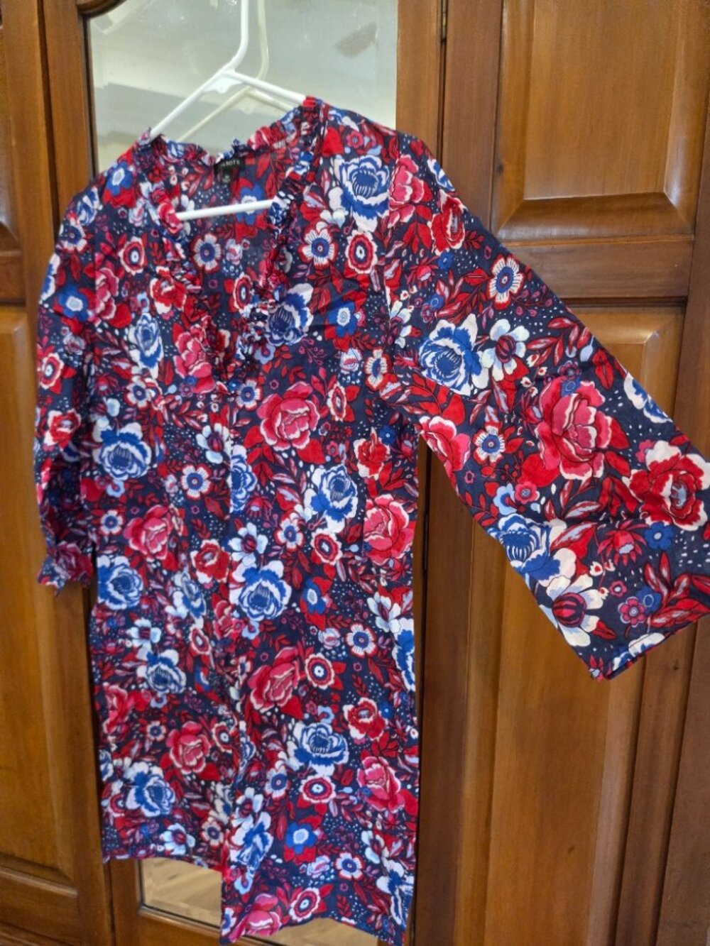 Talbots Ruffled-Neck coverup - Picture 3 of 4